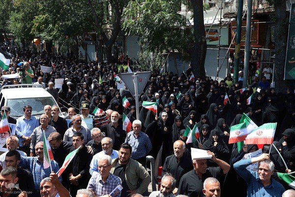 راهپیمایی جمعه خشم در تبریز