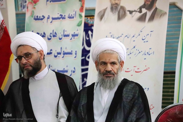 مراسم تکریم و معارفه امام جمعه سابق و جدید شهرستان اهر