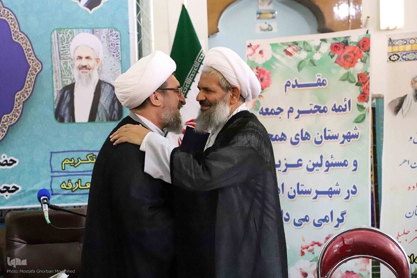 مراسم تکریم و معارفه امام جمعه سابق و جدید شهرستان اهر