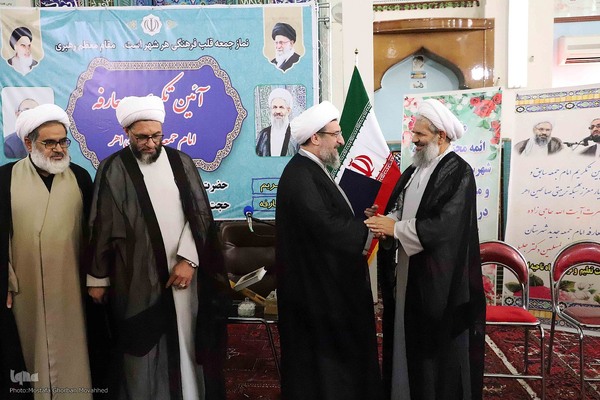 مراسم تکریم و معارفه امام جمعه سابق و جدید شهرستان اهر