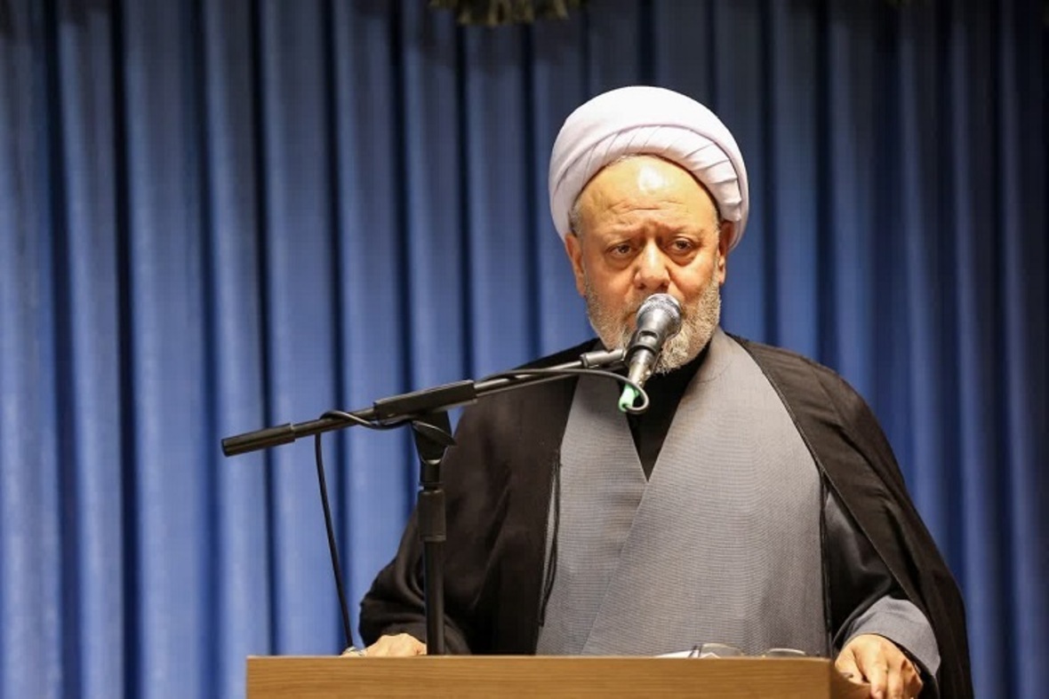 دیدار جمعی از مدیران با امام جمعه تبریز