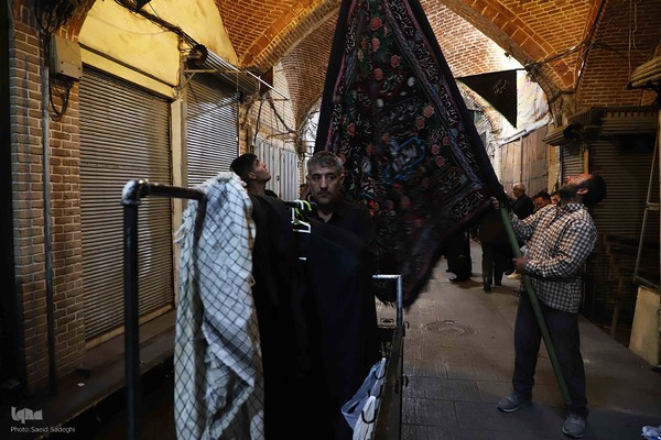 عزاداری اربعین حسینی در بزرگترین بازار مسقف جهان
