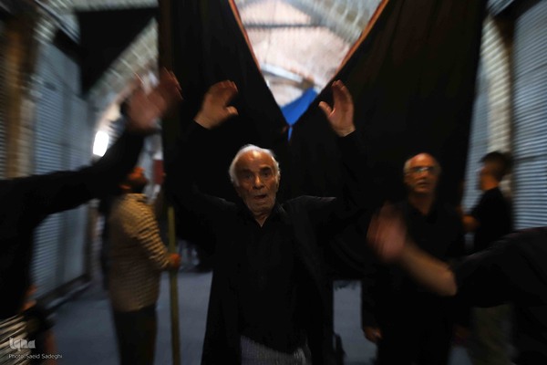 عزاداری اربعین حسینی در بزرگترین بازار مسقف جهان