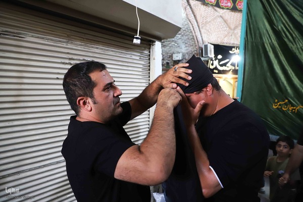 عزاداری اربعین حسینی در بزرگترین بازار مسقف جهان