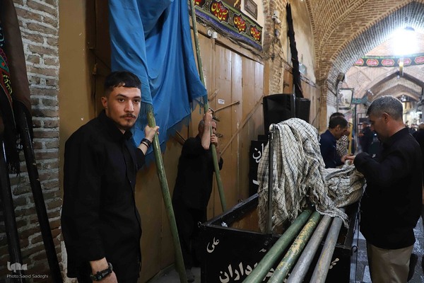 عزاداری اربعین حسینی در بزرگترین بازار مسقف جهان