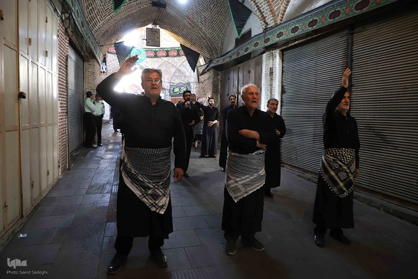 عزاداری اربعین حسینی در بزرگترین بازار مسقف جهان