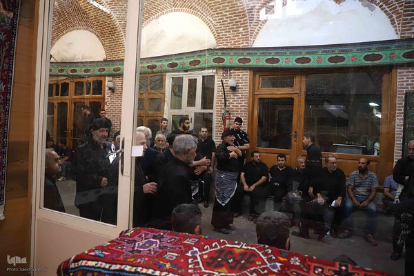 عزاداری اربعین حسینی در بزرگترین بازار مسقف جهان