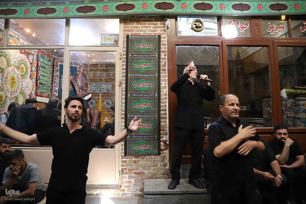 عزاداری اربعین حسینی در بزرگترین بازار مسقف جهان