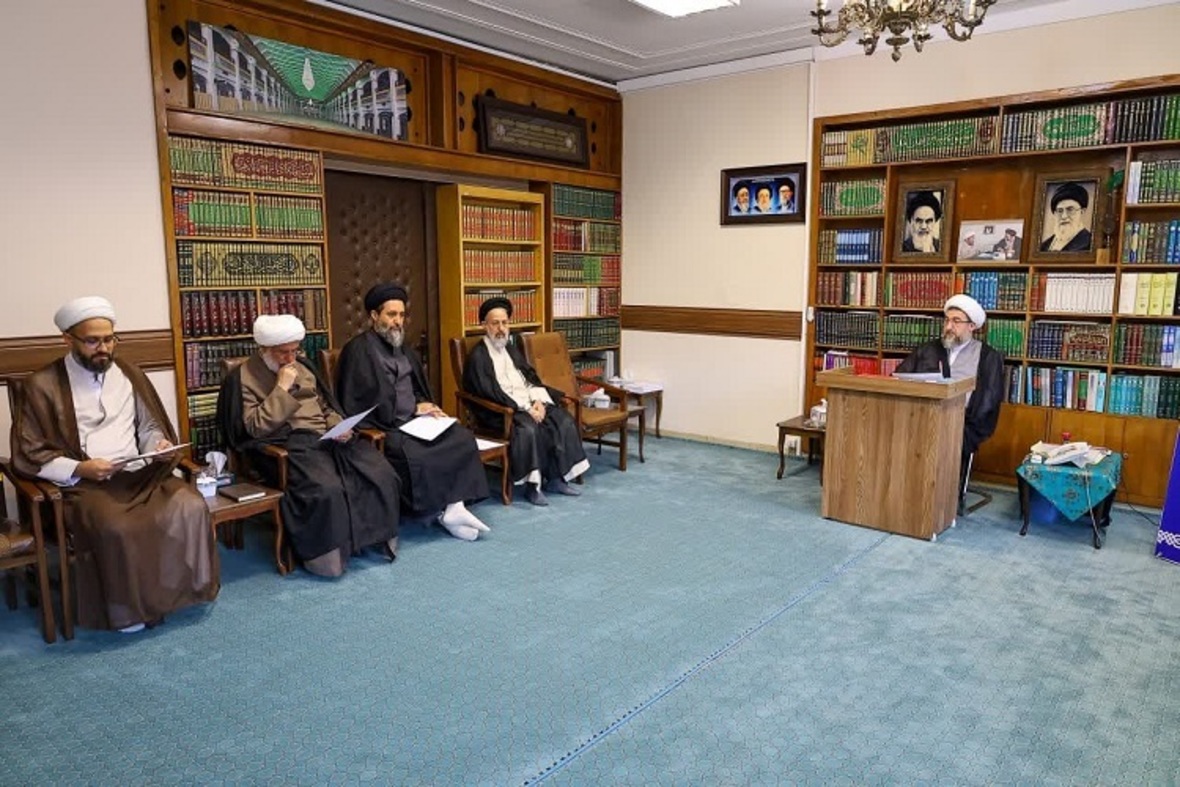 جلسه قرارگاه راهبری مساجد آذربایجان‌شرقی