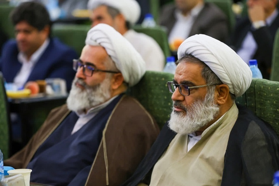 جلسه شورای فرهنگ عمومی آذربایجان‌شرقی