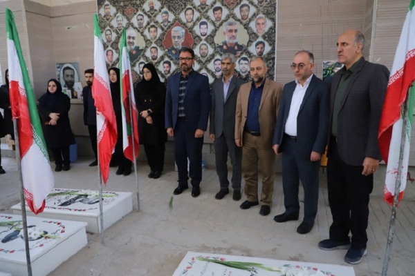 تجدید میثاق جهادگران دانشگاهی آذربایجان‌شرقی با آرمان‌های شهدا