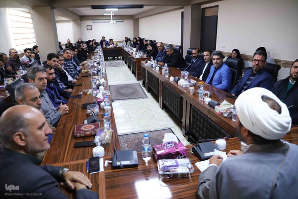 نشست تبیینی «نقش راهبردی امامین انقلاب اسلامی در جنگ تحمیلی» در جهاددانشگاهی آذربایجان شرقی