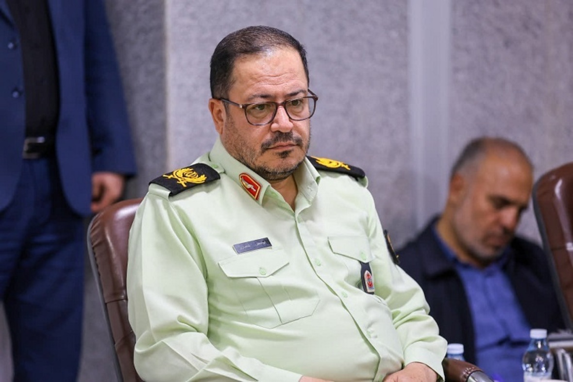 دیدار فرماندهان انتظامی آذربایجان شرقی با امام جمعه تبریز