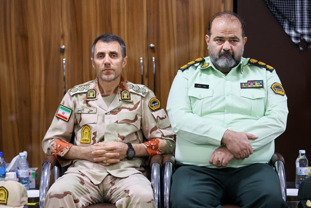 دیدار فرماندهان انتظامی آذربایجان شرقی با امام جمعه تبریز