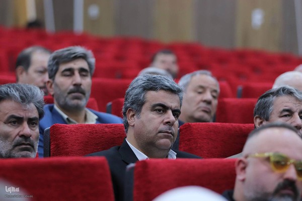 نشست فرمانده انتظامی آذربایجان شرقی با گروه های مرجع و اقشار تاثیرگذار