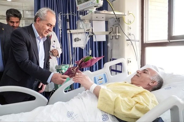 تجلیل استاندار آذربایجان شرقی از پرستاران