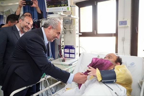 تجلیل استاندار آذربایجان شرقی از پرستاران