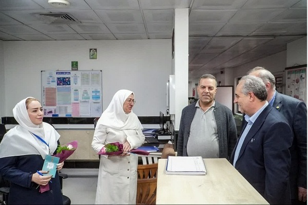 تجلیل استاندار آذربایجان شرقی از پرستاران