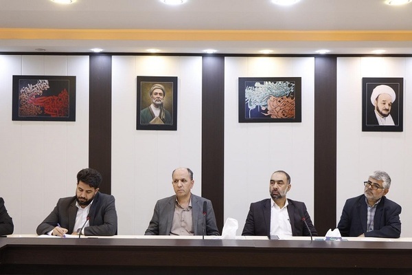 نشست مشترک مدیران مؤسسات فرهنگی قرآن و عترت آذربایجان شرقی