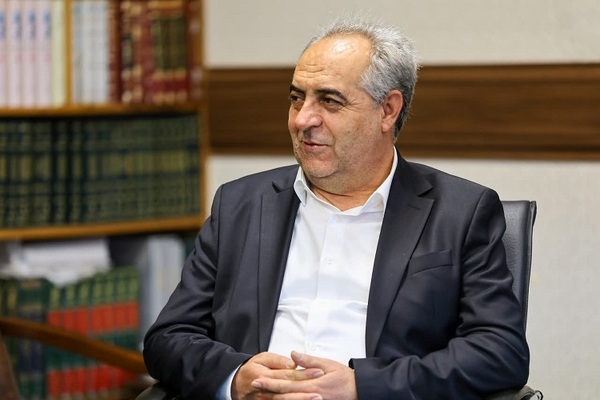 دیدار وزیر امور خارجه با امام جمعه تبریز