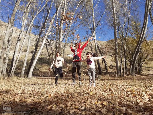 رنگ آمیزی طبیعت در مناطق روستایی شهرستان اهری