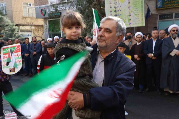 راهپیمایی گرامیداشت روز ۱۳ آبان در اهر