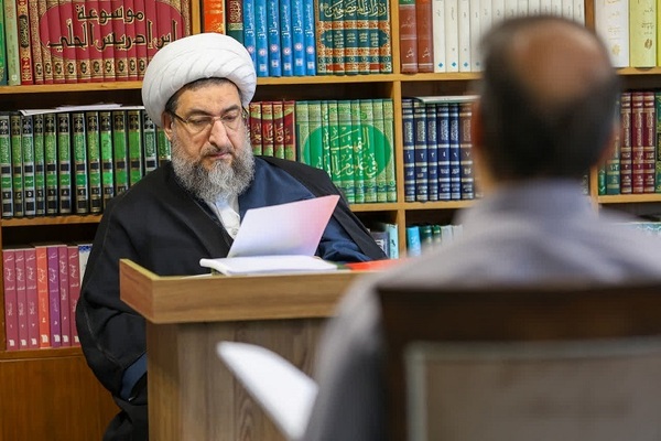 دیدار اقشار مختلف مردم با امام جمعه تبریز