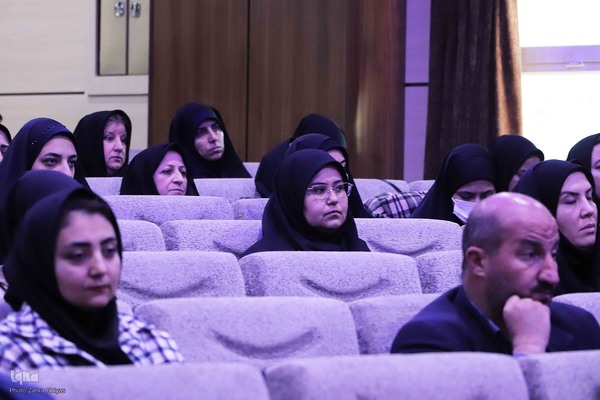 برگزاری اولین همایش توانمندسازی آموزگاران در بازشناسی خط قرآن درسی و شیوه‌های نوین آموزش در تبریز