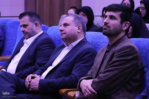 برگزاری اولین همایش توانمندسازی آموزگاران در بازشناسی خط قرآن درسی و شیوه‌های نوین آموزش در تبریز