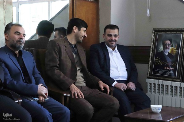 دیدار مشاور وزیر و دبیر کمیسیون توسعه آموزش عمومی قرآن کشور با امام جمعه تبریز