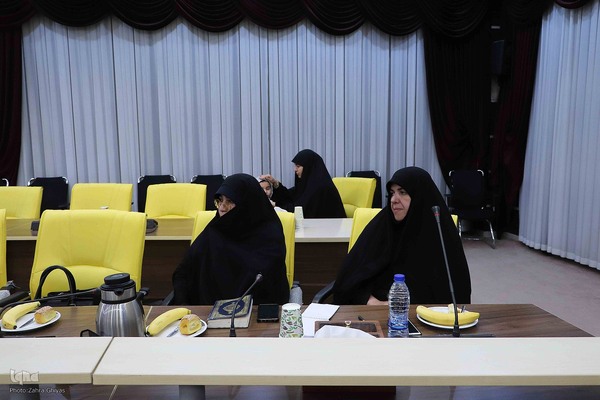 نشست هم اندیشی اساتید قرآنی آذربایجان شرقی با مشاور وزیر آموزش و پرورش