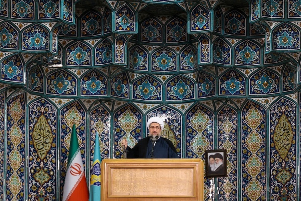 اقامه نماز جمعه تبریز