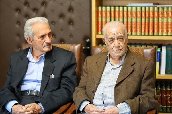 دیدار امام جمعه تبریز با اعضای مؤسسه ادبی حکیم نظامی