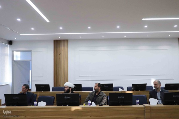 برگزاری نشست تخصصی جنبه های شعری و ادبی علامه طباطبایی در تبریز