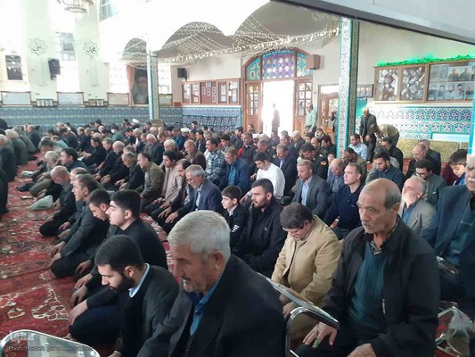 برپایی میز خدمت در مصلی نماز جمعه شهرستان اهر