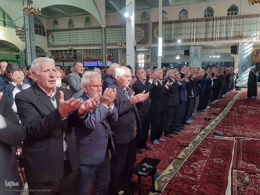 برپایی میز خدمت در مصلی نماز جمعه شهرستان اهر