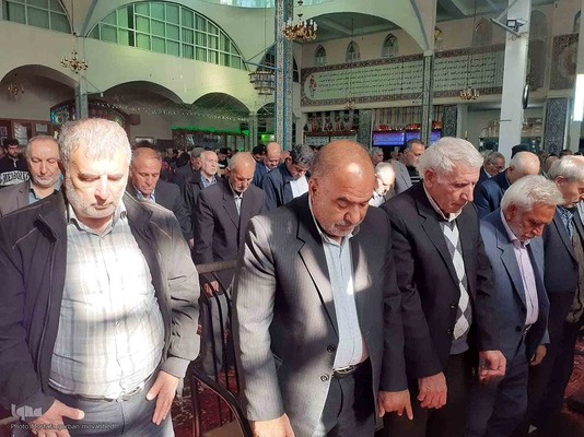 برپایی میز خدمت در مصلی نماز جمعه شهرستان اهر