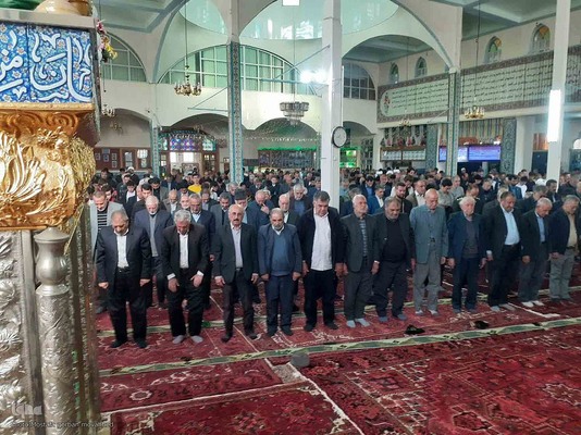 برپایی میز خدمت در مصلی نماز جمعه شهرستان اهر