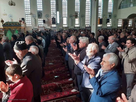 برپایی میز خدمت در مصلی نماز جمعه شهرستان اهر