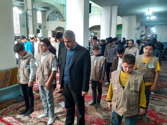 برپایی میز خدمت در مصلی نماز جمعه شهرستان اهر