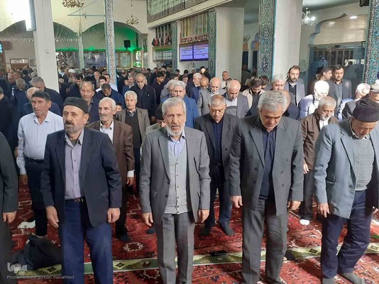 برپایی میز خدمت در مصلی نماز جمعه شهرستان اهر