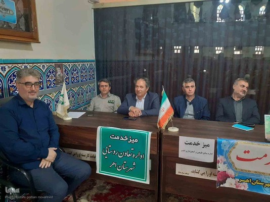 برپایی میز خدمت در مصلی نماز جمعه شهرستان اهر