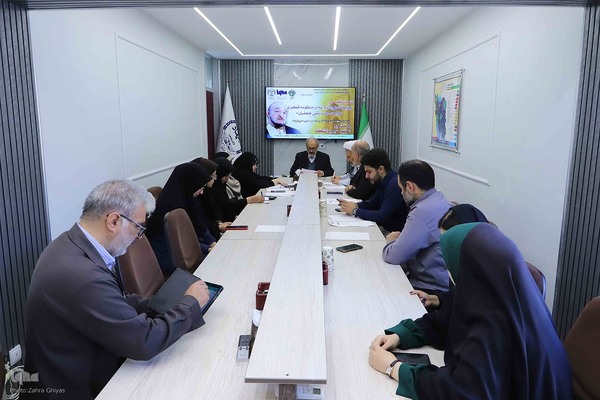 نشست تخصصی «جایگاه نهج‌البلاغه در منظومه فکری علامه محمدتقی جعفری» و «علامه طباطبایی و بنیادهای فلسفه اسلامی در چشم‌انداز جهانی» در ایکنای آذربایجان‌شرقی