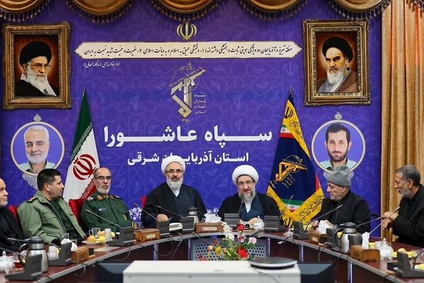 مراسم قدردانی از رزمندگان لشکر عاشورا در عملیات آزاد سازی سوسنگرد