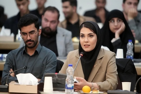 نشست استاندار آذربایجان شرقی با نمایندگان تشکل‌های دانشجویی