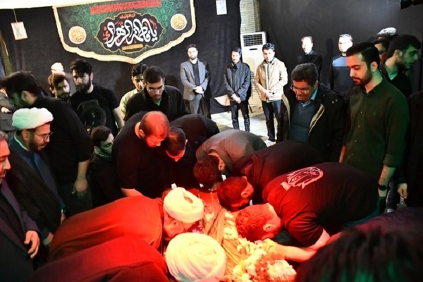 مراسم استقبال از پیکر مطهر شهید گمنام در دانشگاه تبریز