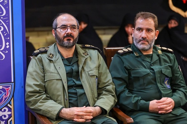 دیدار فرماندهان سپاه عاشورا با امام جمعه تبریز