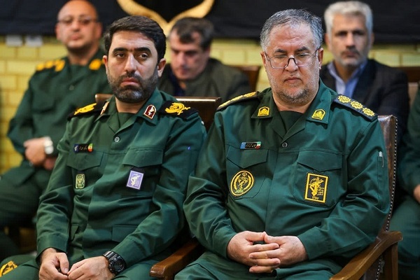 دیدار فرماندهان سپاه عاشورا با امام جمعه تبریز