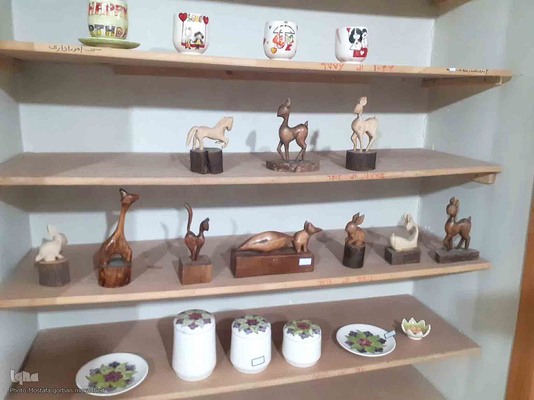 برپایی نمایشگاه صنایع دستی و هنری افراد دارای معلولیت در اهر