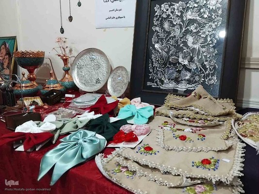 برپایی نمایشگاه صنایع دستی و هنری افراد دارای معلولیت در اهر